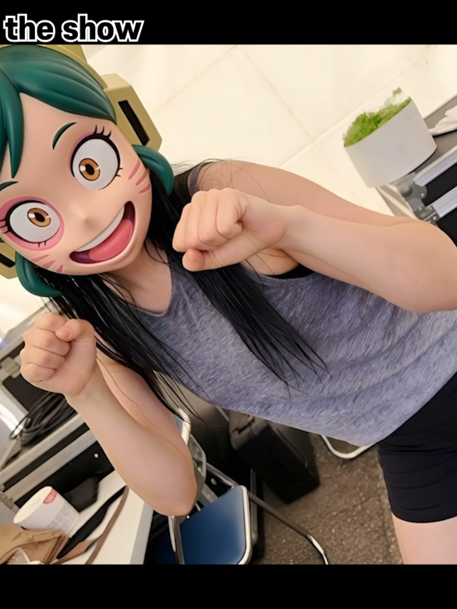 @mascot girl and kigurumi
