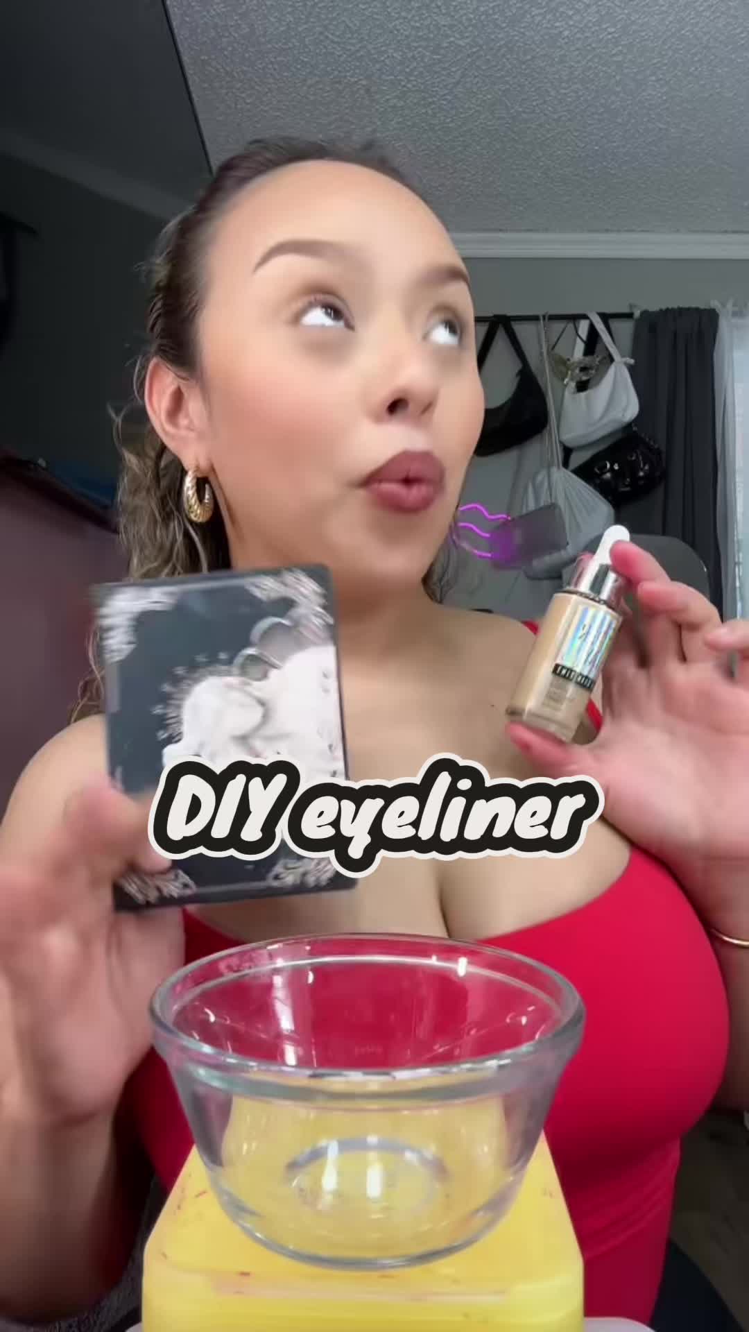 @aolanymorie