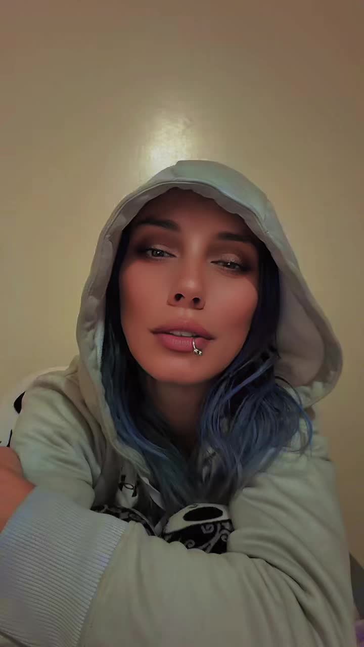 @PoisonVamp_86