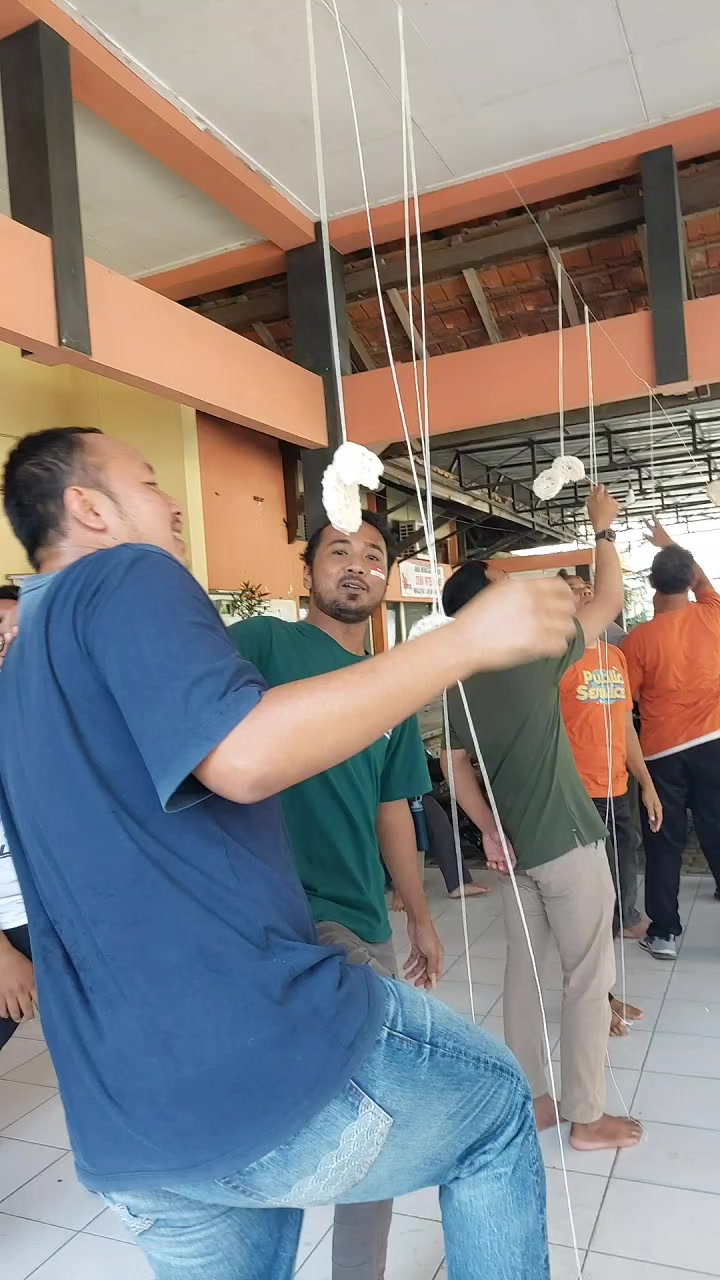 @MUTAQIN STAF AHLI BUPATI