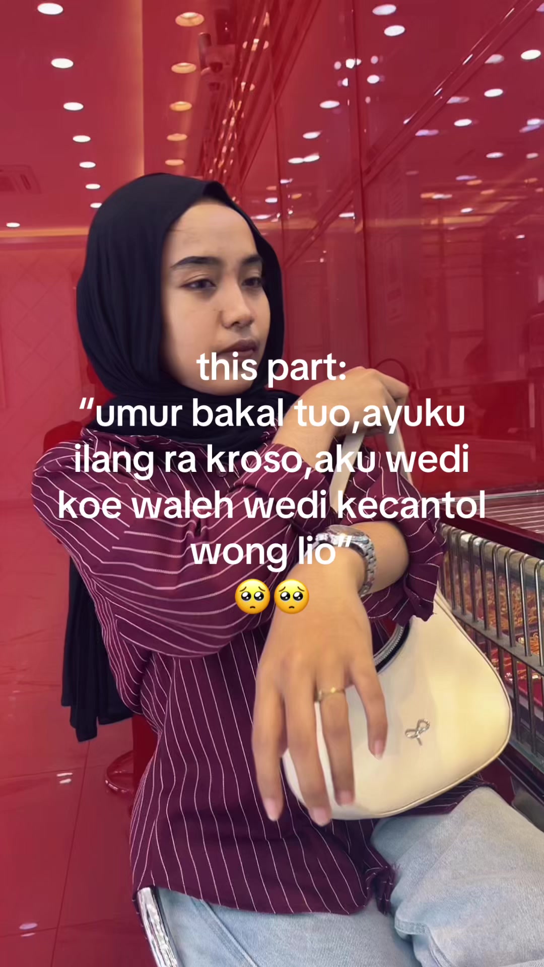 @🐱