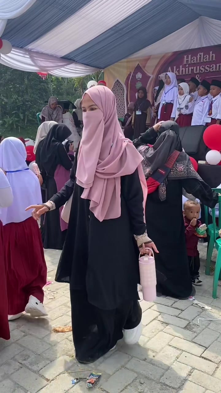 @hay ini sofia