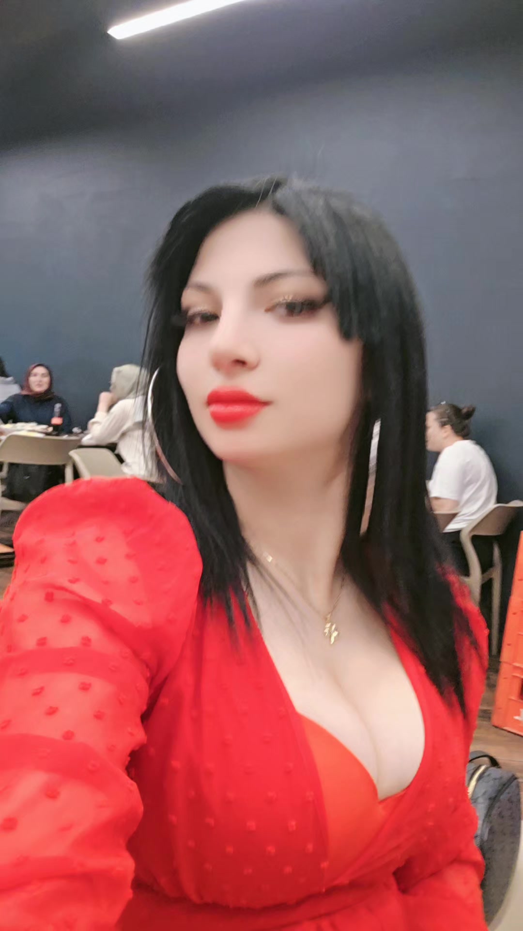@GECENİN KRALİ&Ccedil;ESİ 👊🏻💋💄😉