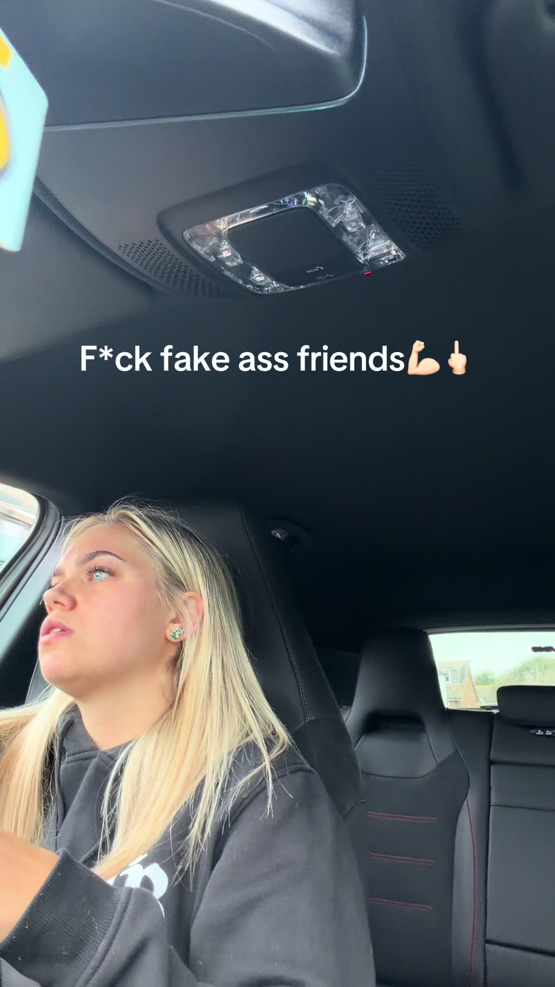 @Danii 🩶