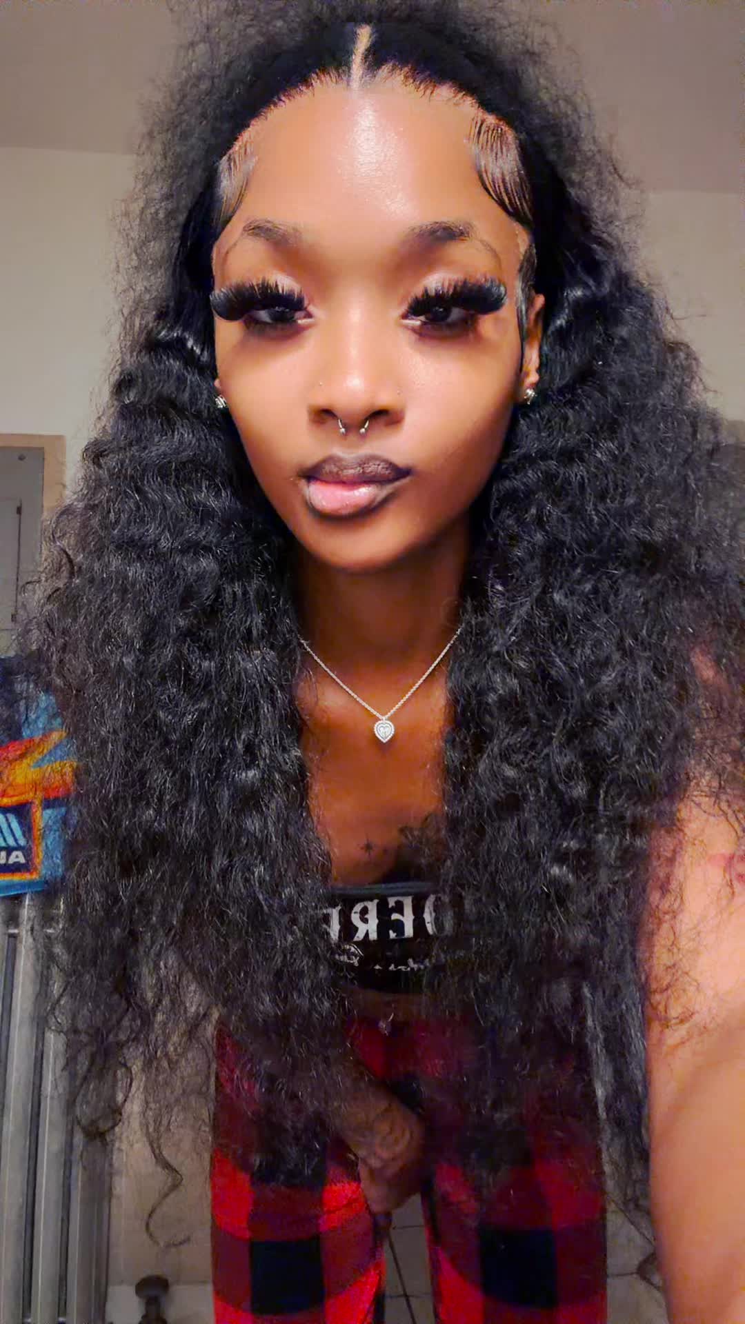 @daniyalashon