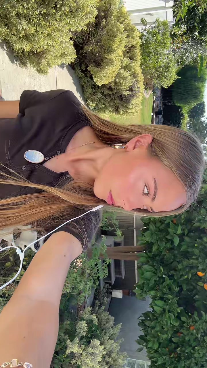 @ananotanna𝜗𝜚