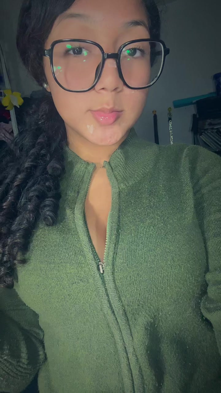 @𝓣𝓸𝓿𝓪𝓻 💗