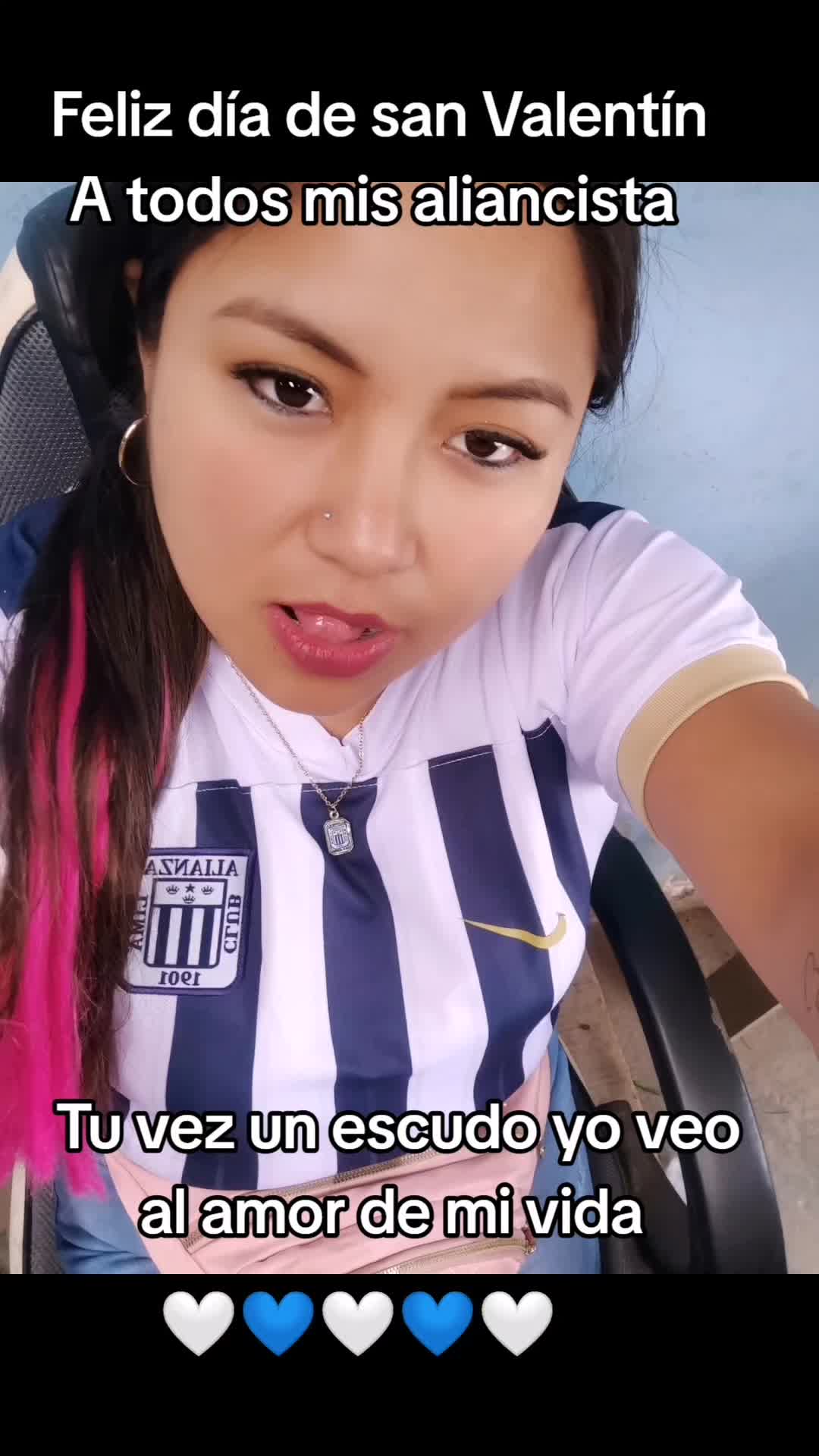 @Laxinita