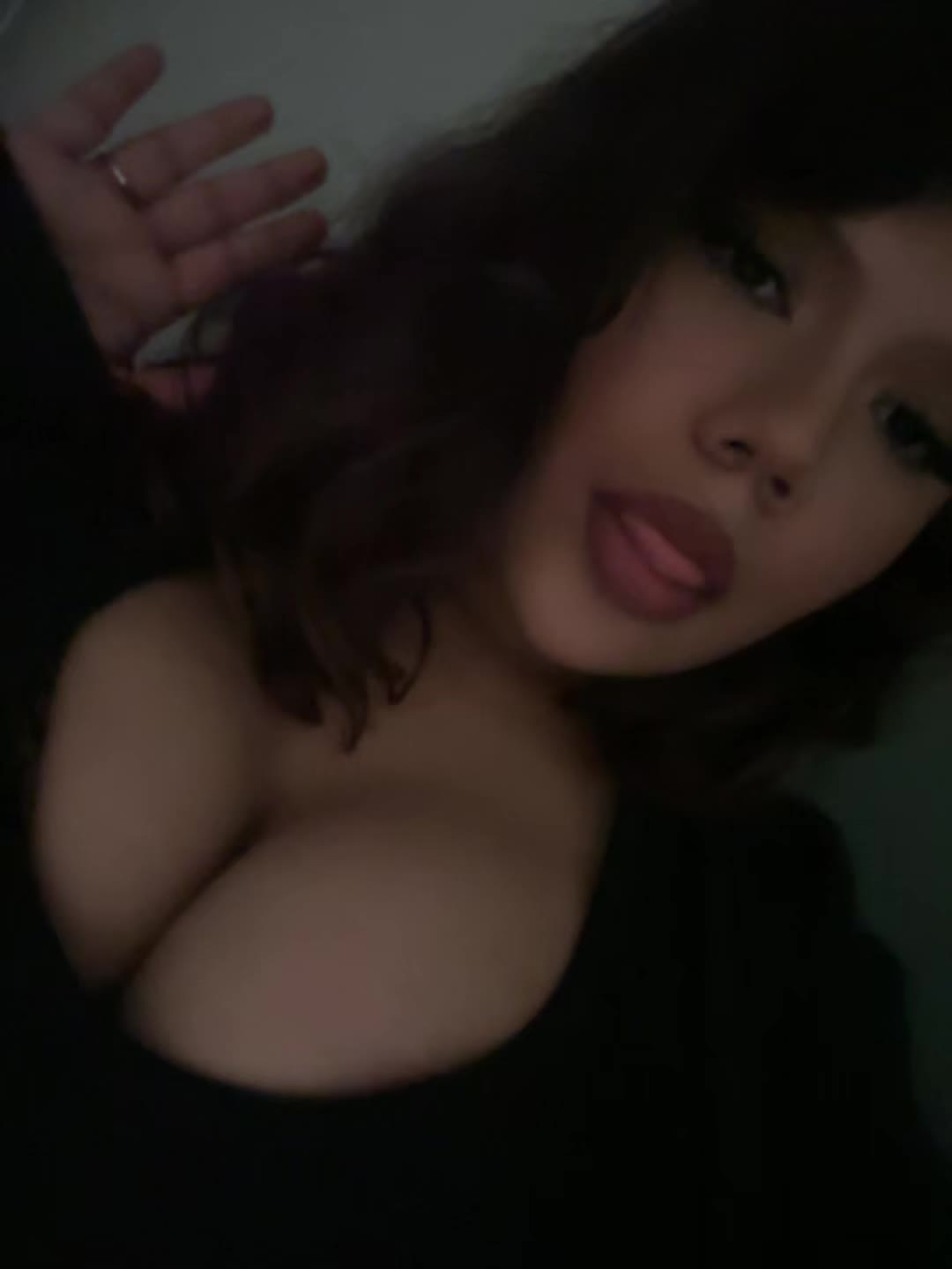 @️