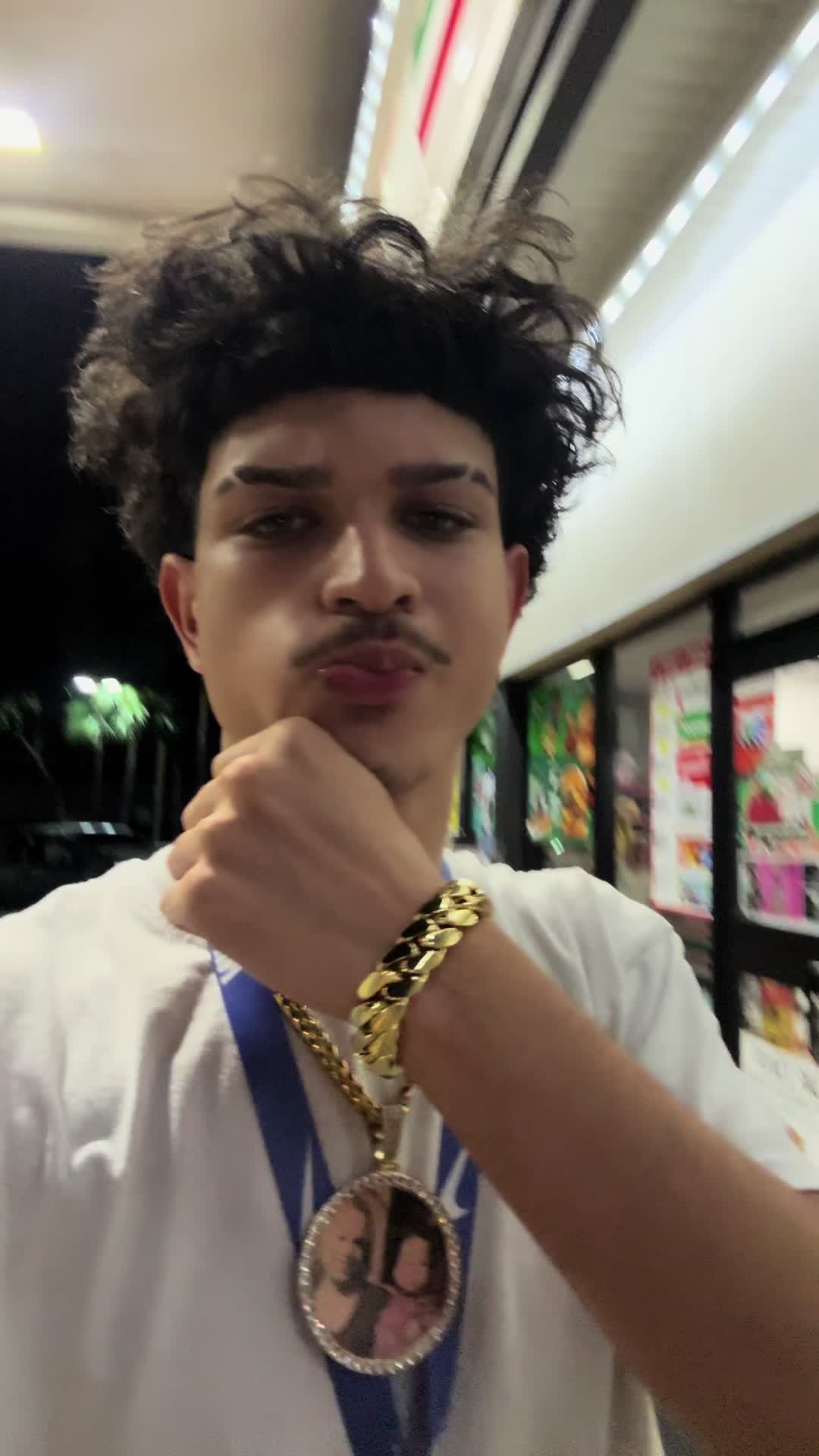 @Goldmoufkhixko🌴6️⃣