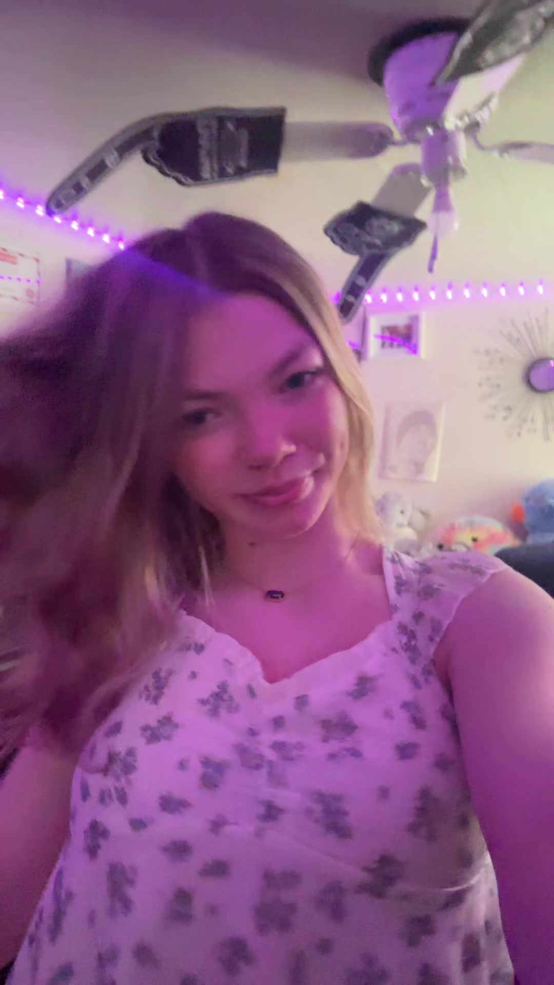 @liv.luvs.you๐