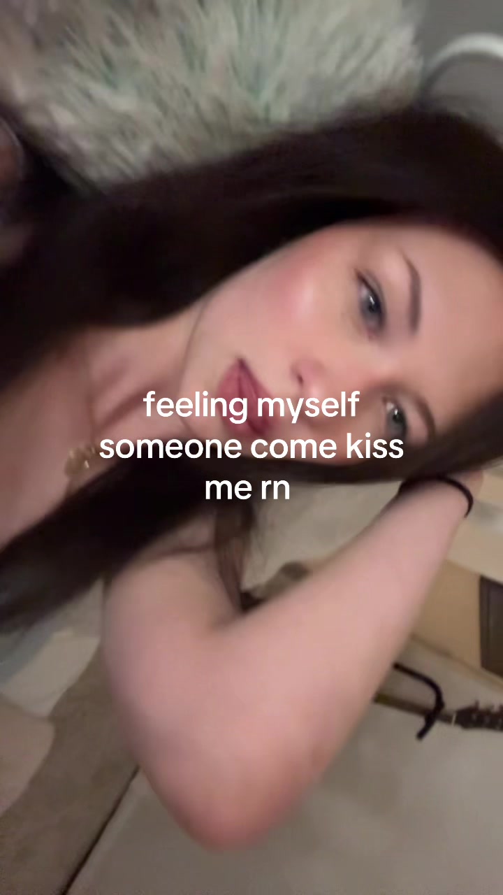 @๐๐ v