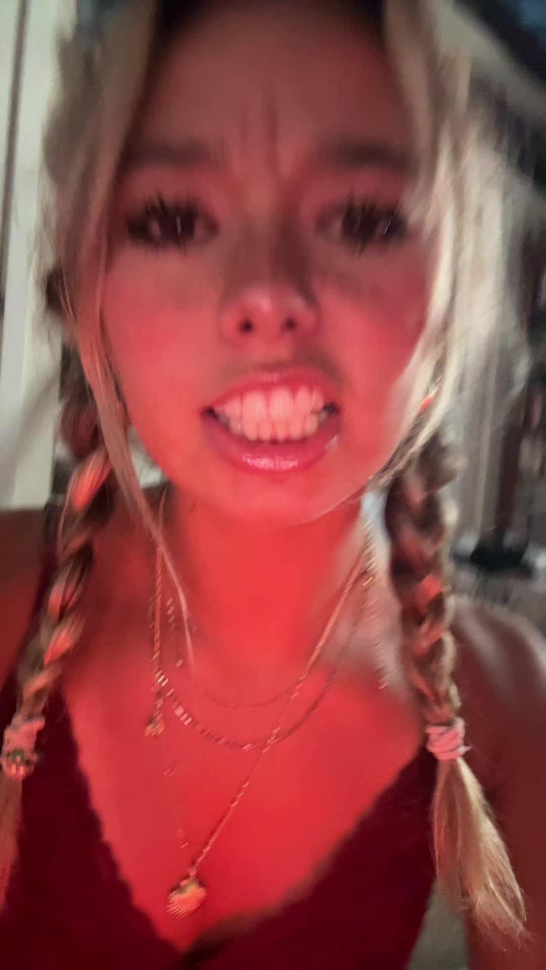 @Lily