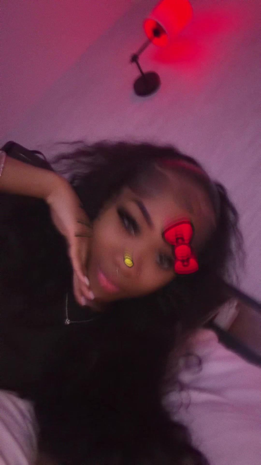 @Aunyste🎀🫧 (hon&bull;es&bull;ty)