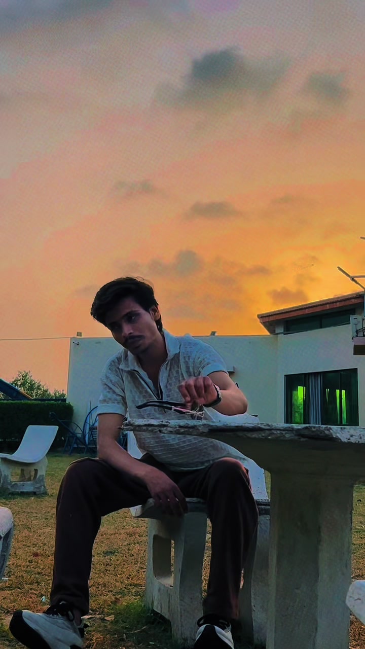 @Hasنain zai