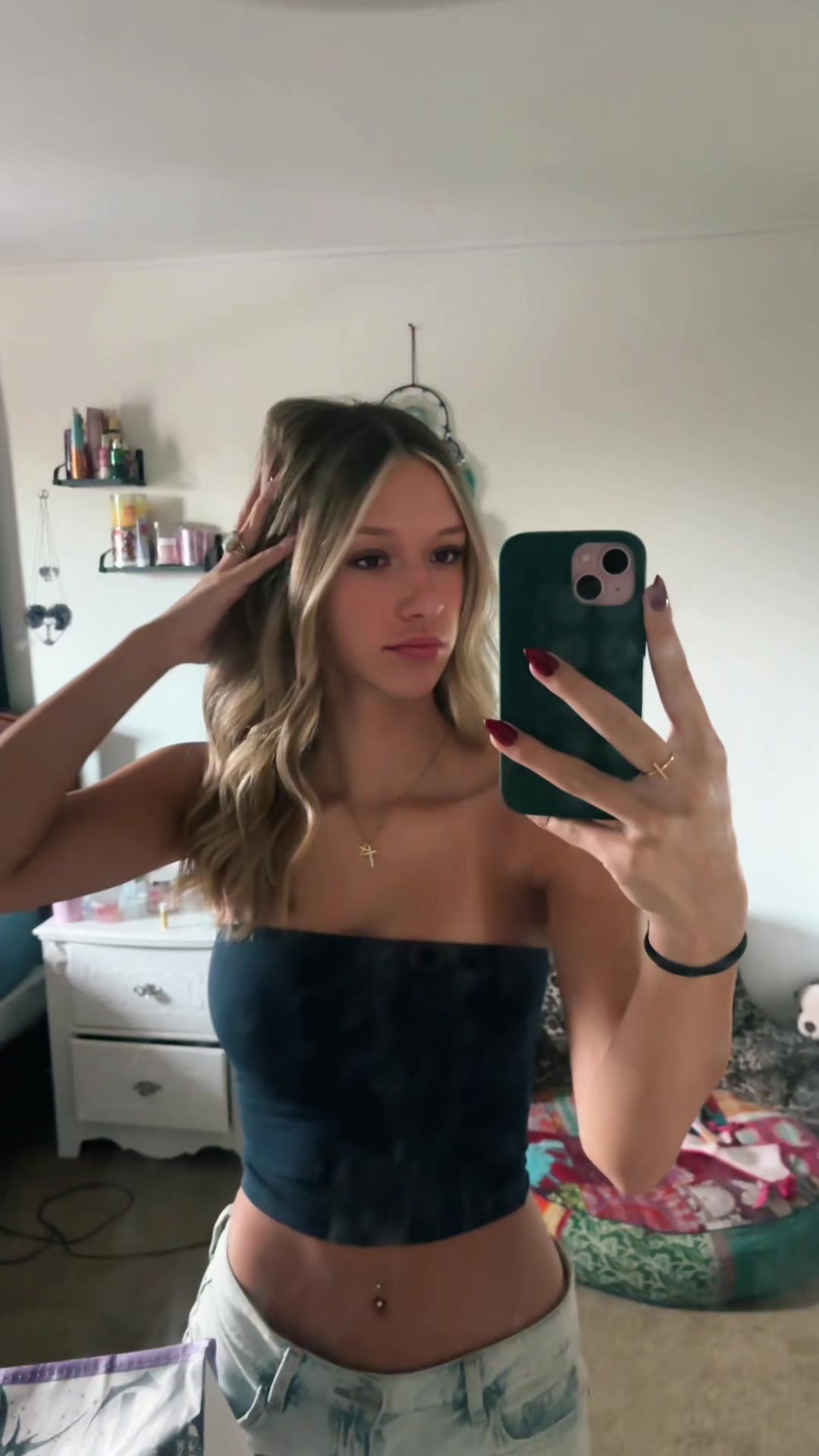 @lylakuhn2