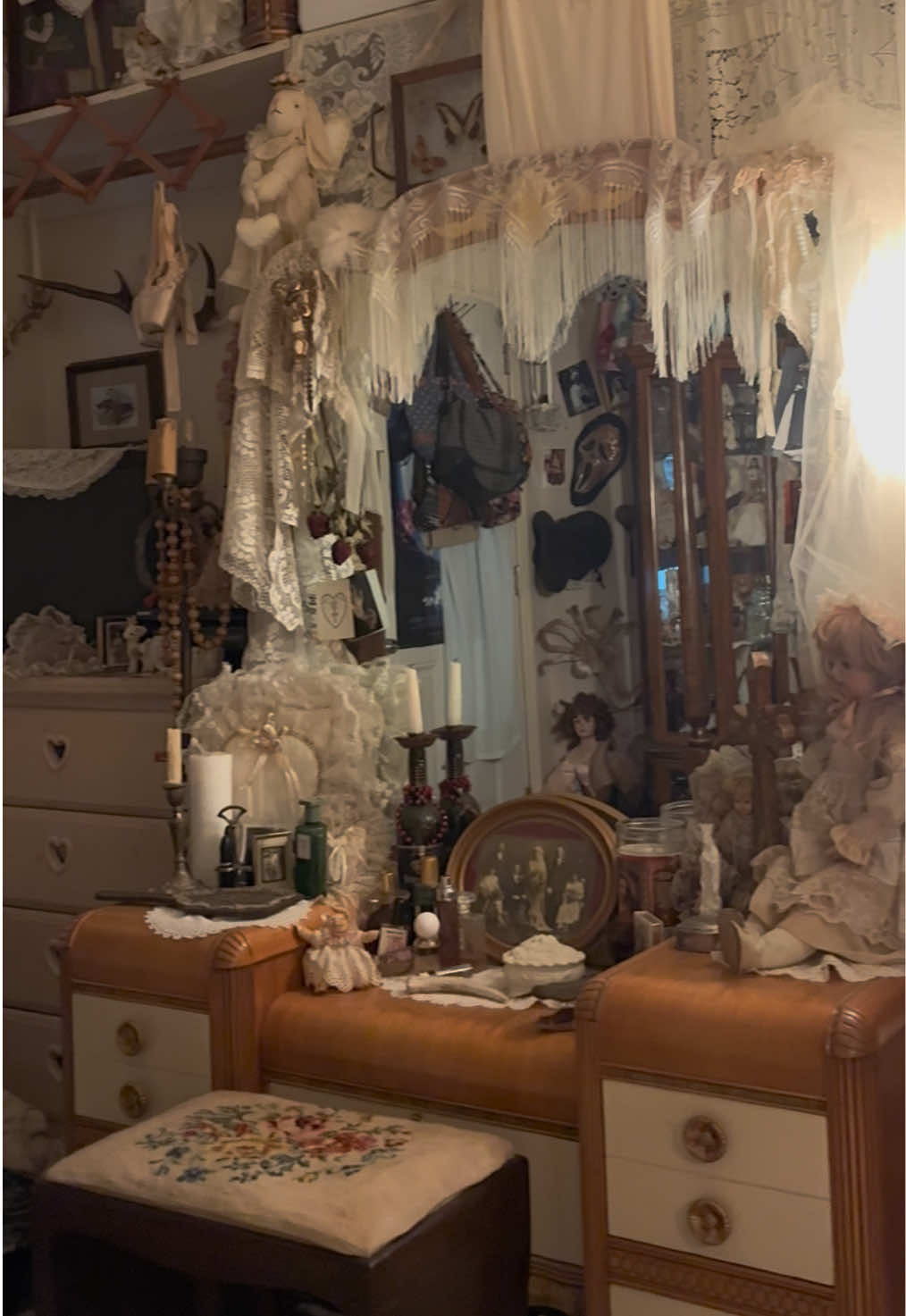 @laceandhauntedrosaries