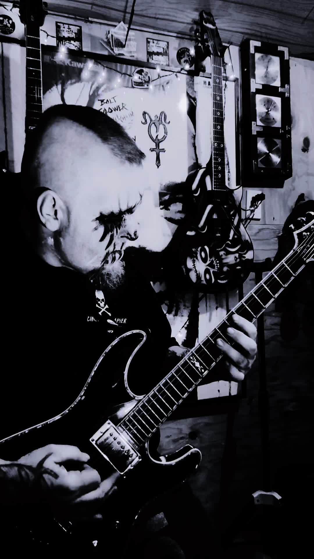 @Guitardid