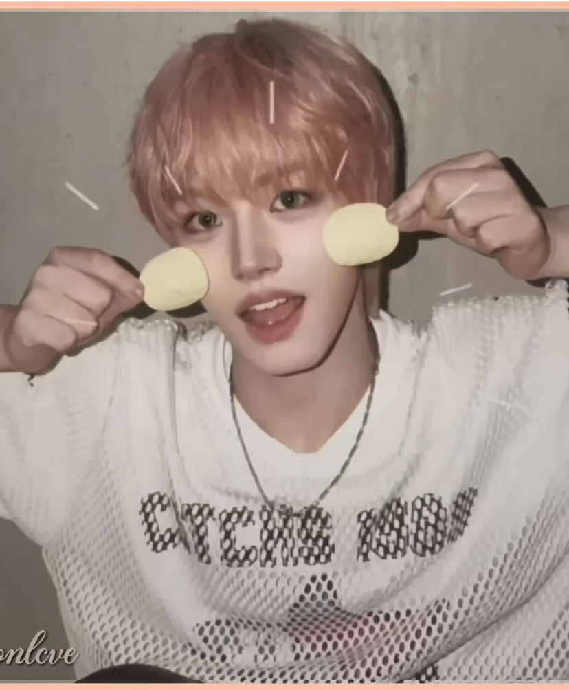 @sofi ✴︎˚。⋆