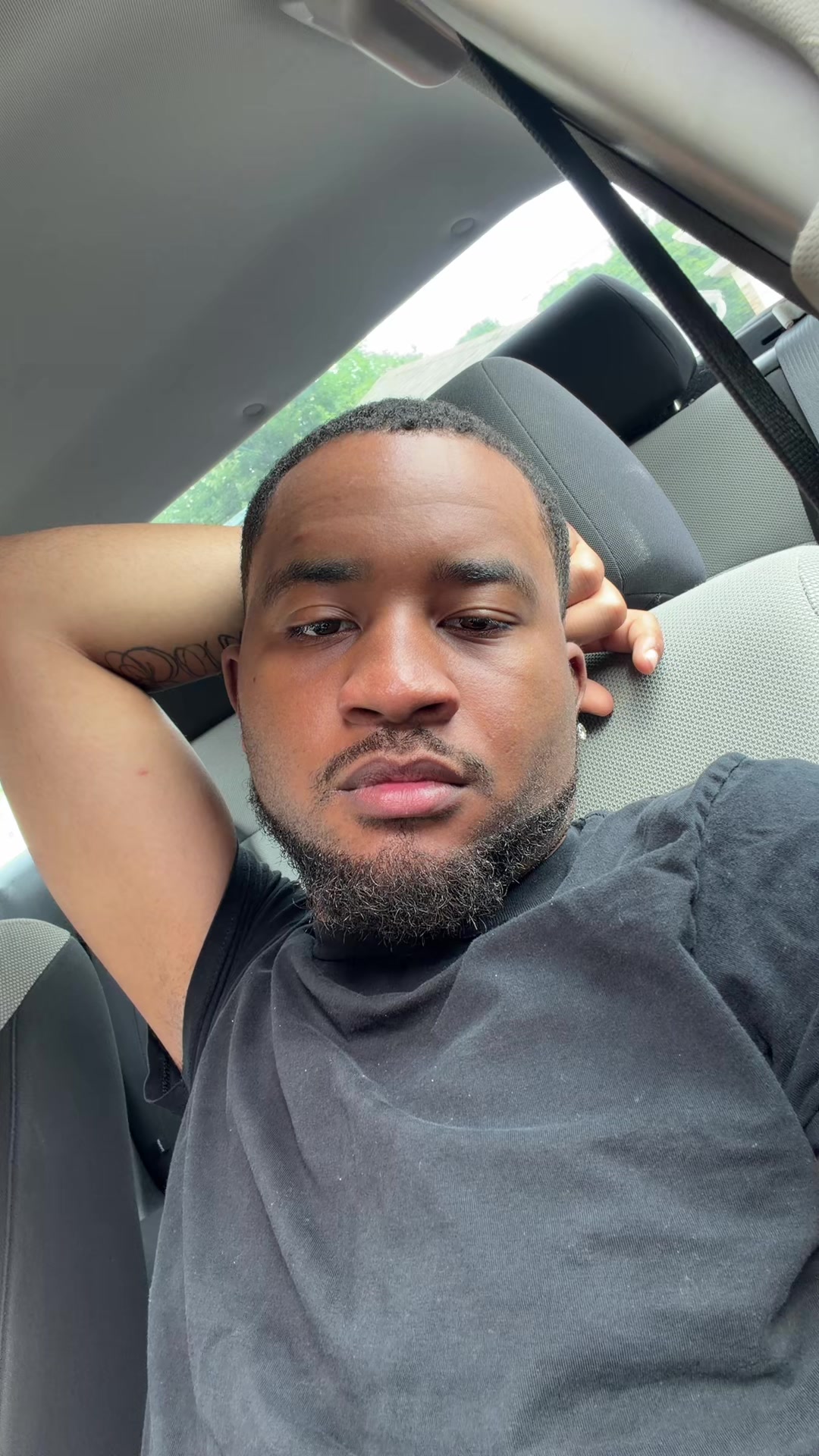 @zaylawrence_