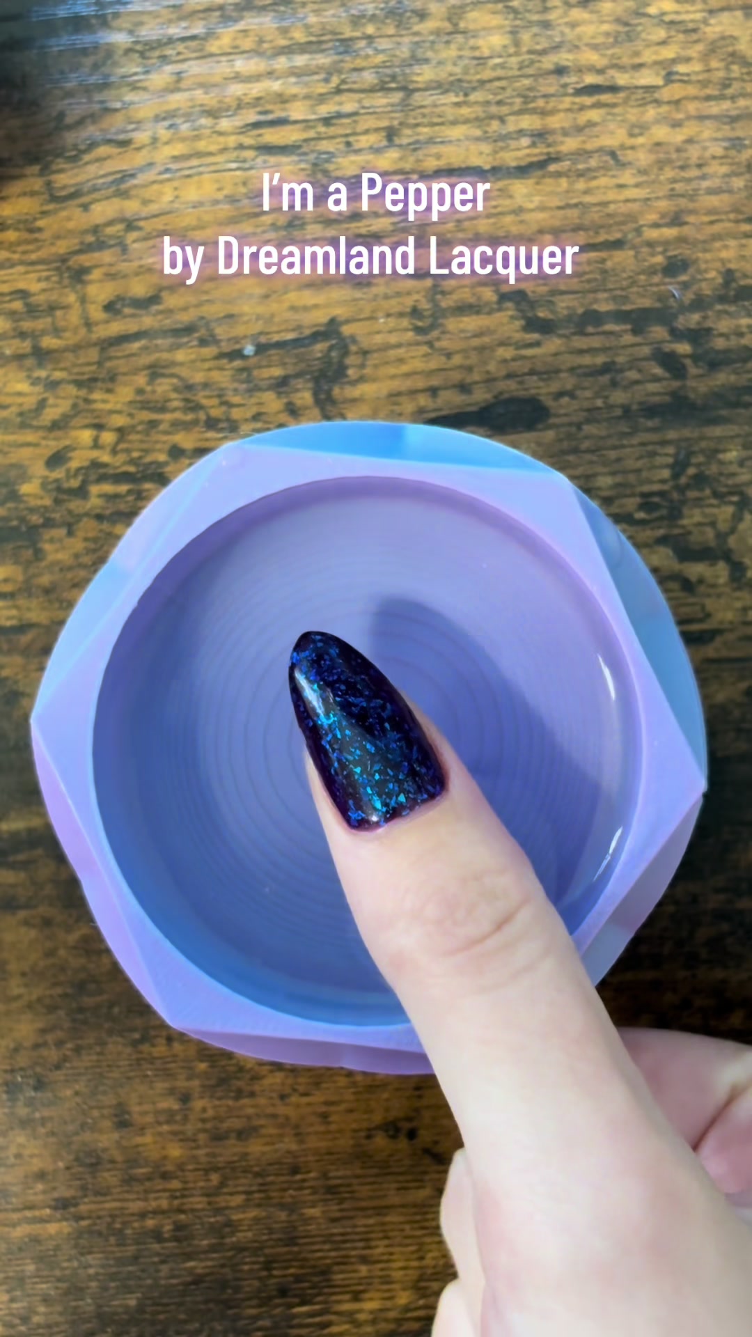@nailsinanutshell