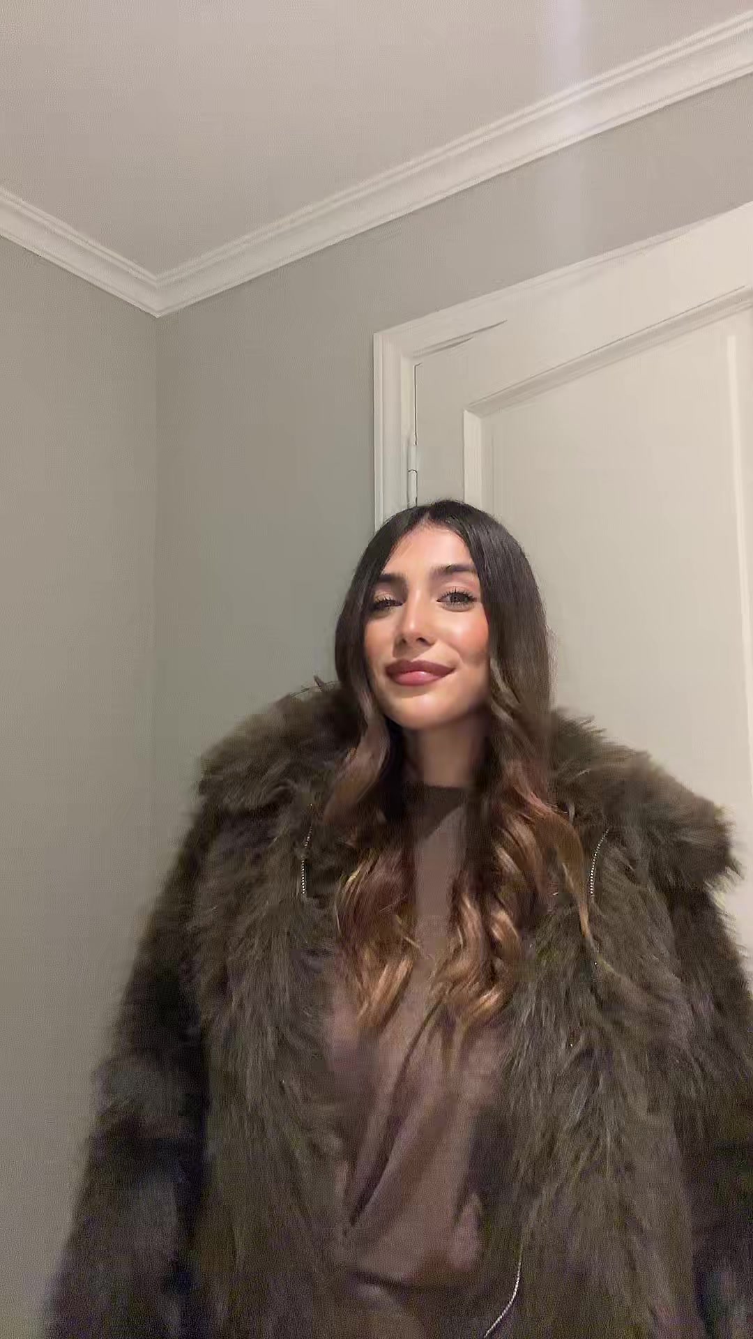 @candecaroo