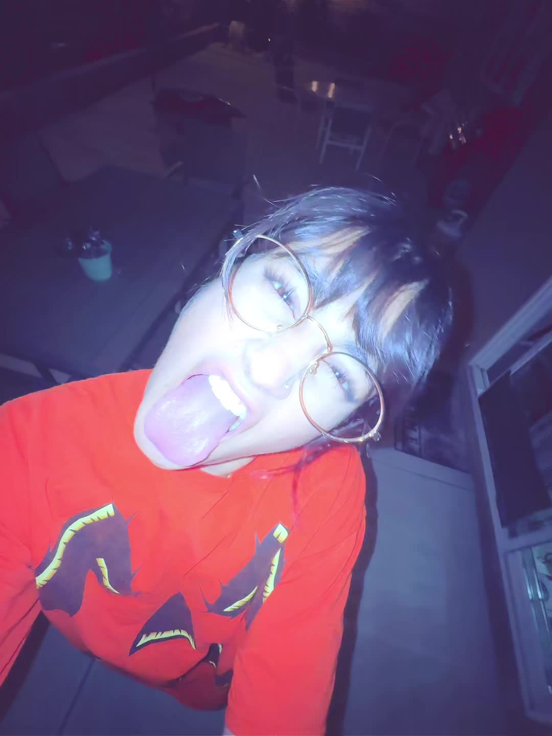 @hotmamaa04