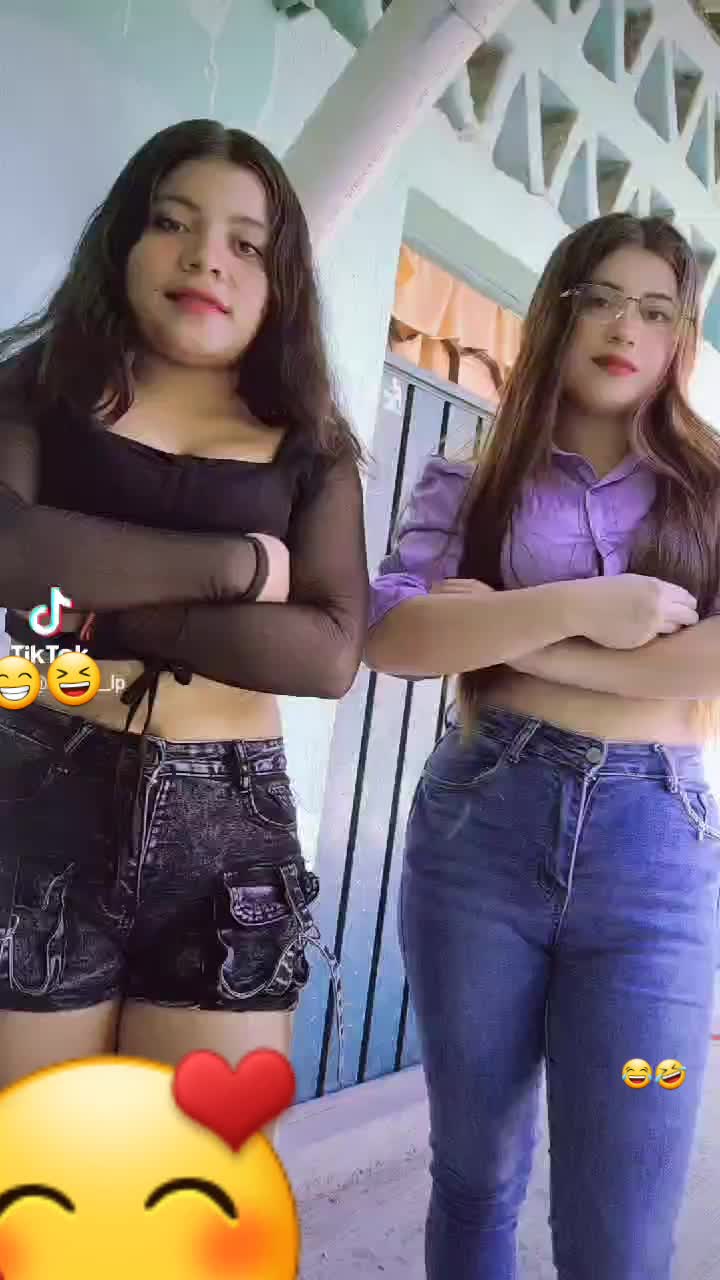 @ᥫ᭡Noelia🍓💭