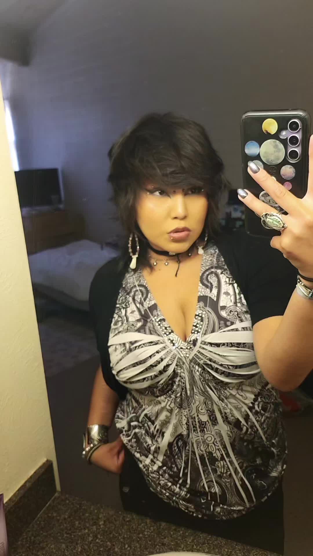@theskysfallingg