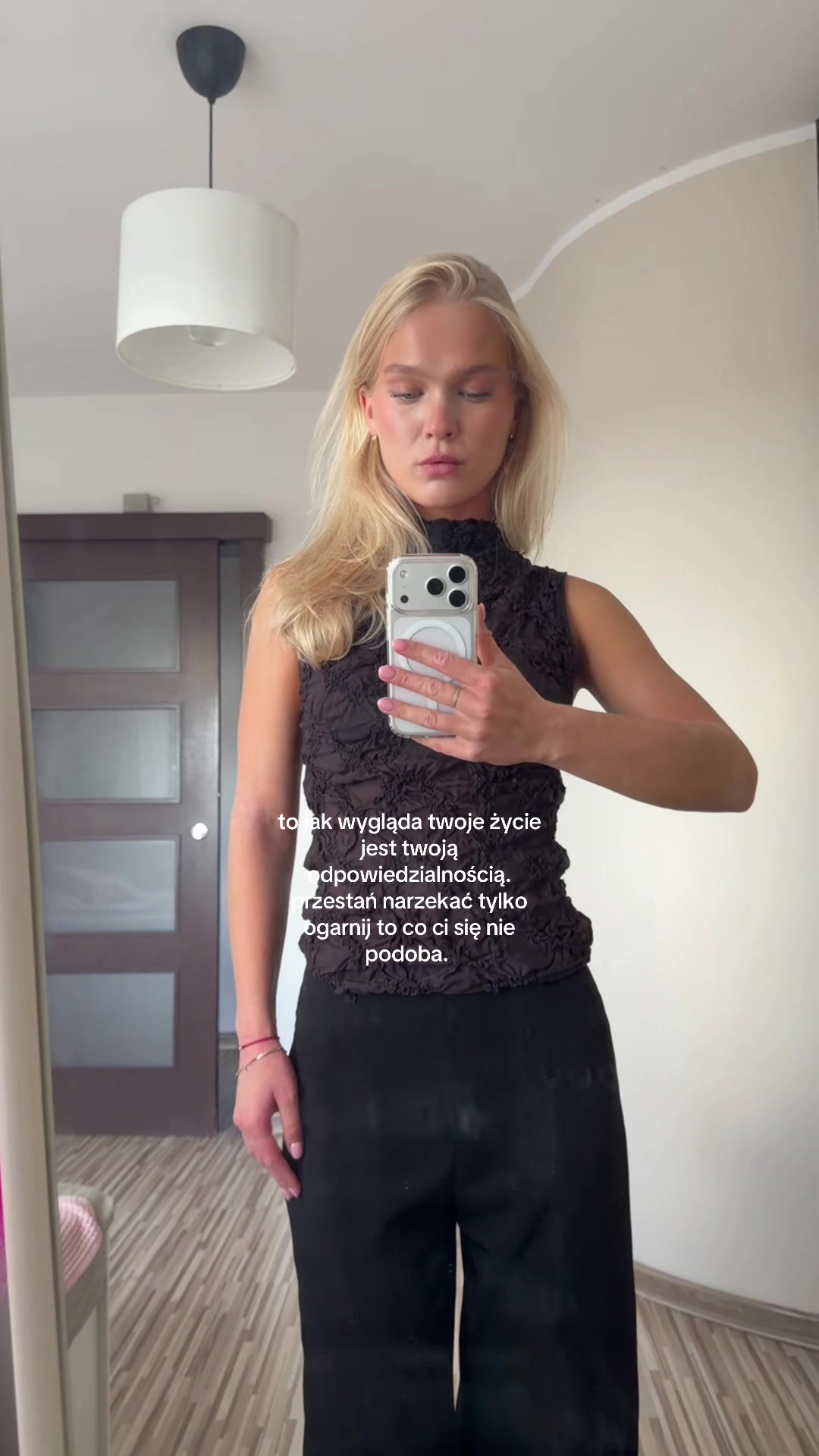 @sampwiktoria