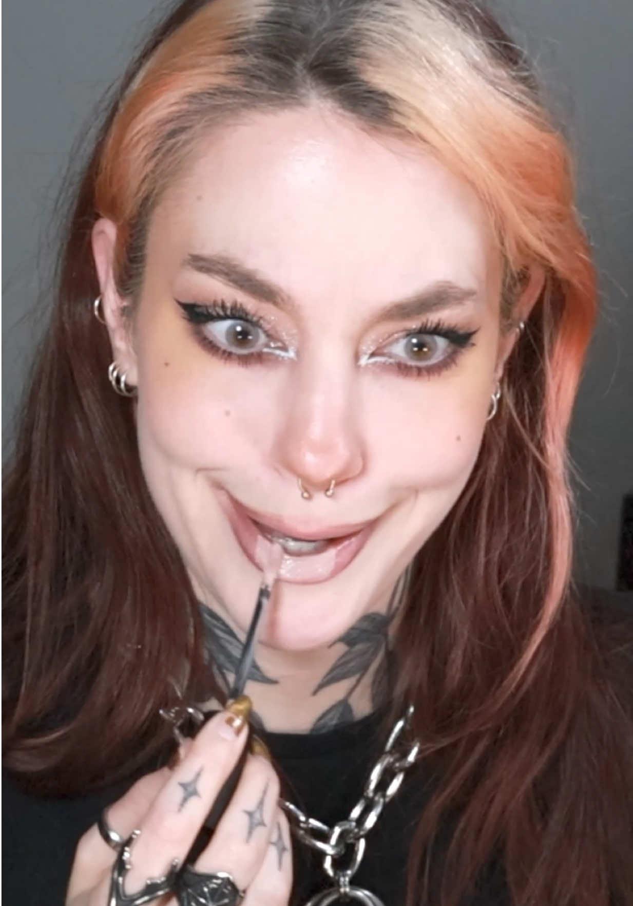 @CourtneyQuarantine