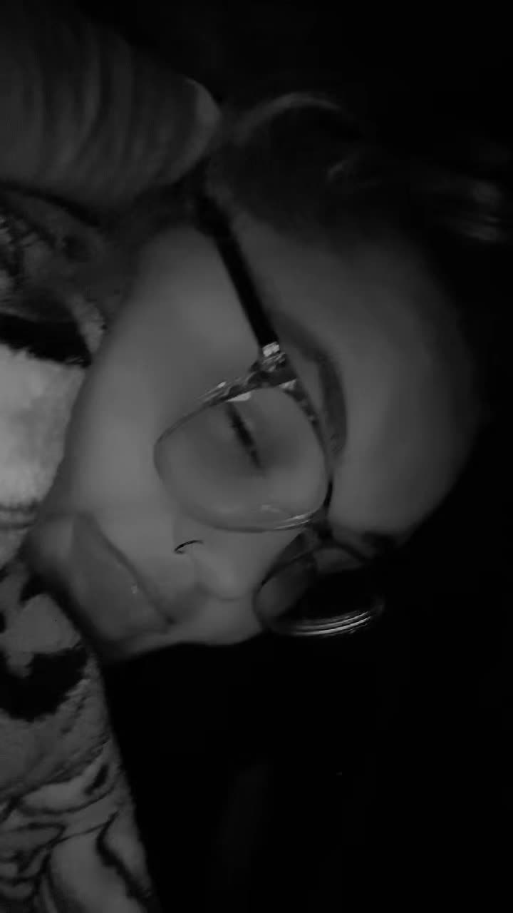 @_pyt_Josie_