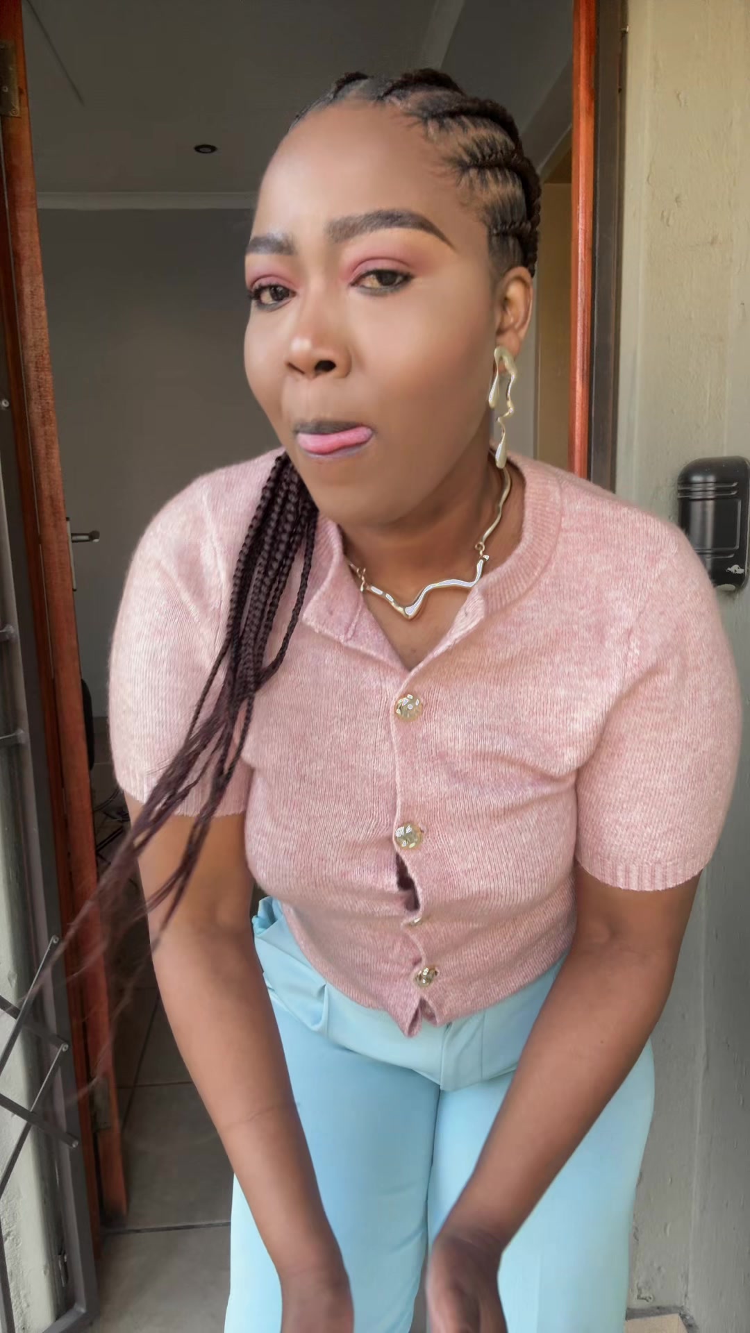 @kholomalele