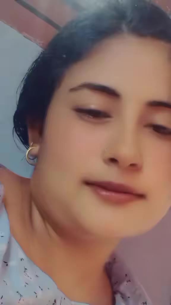 @Naina Kc915