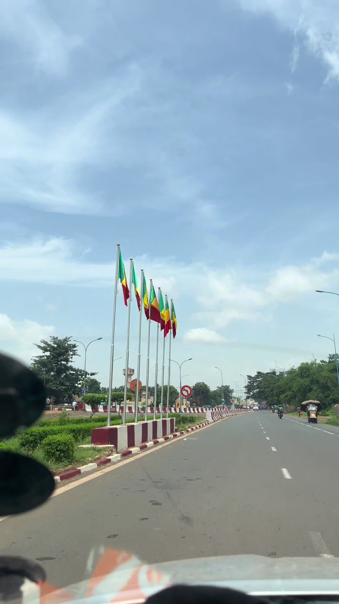 @Teammalian