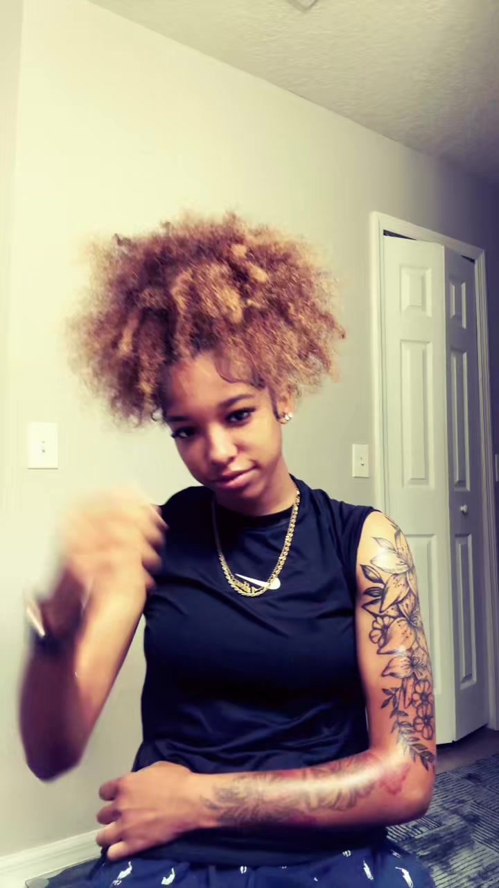 @notzebbb