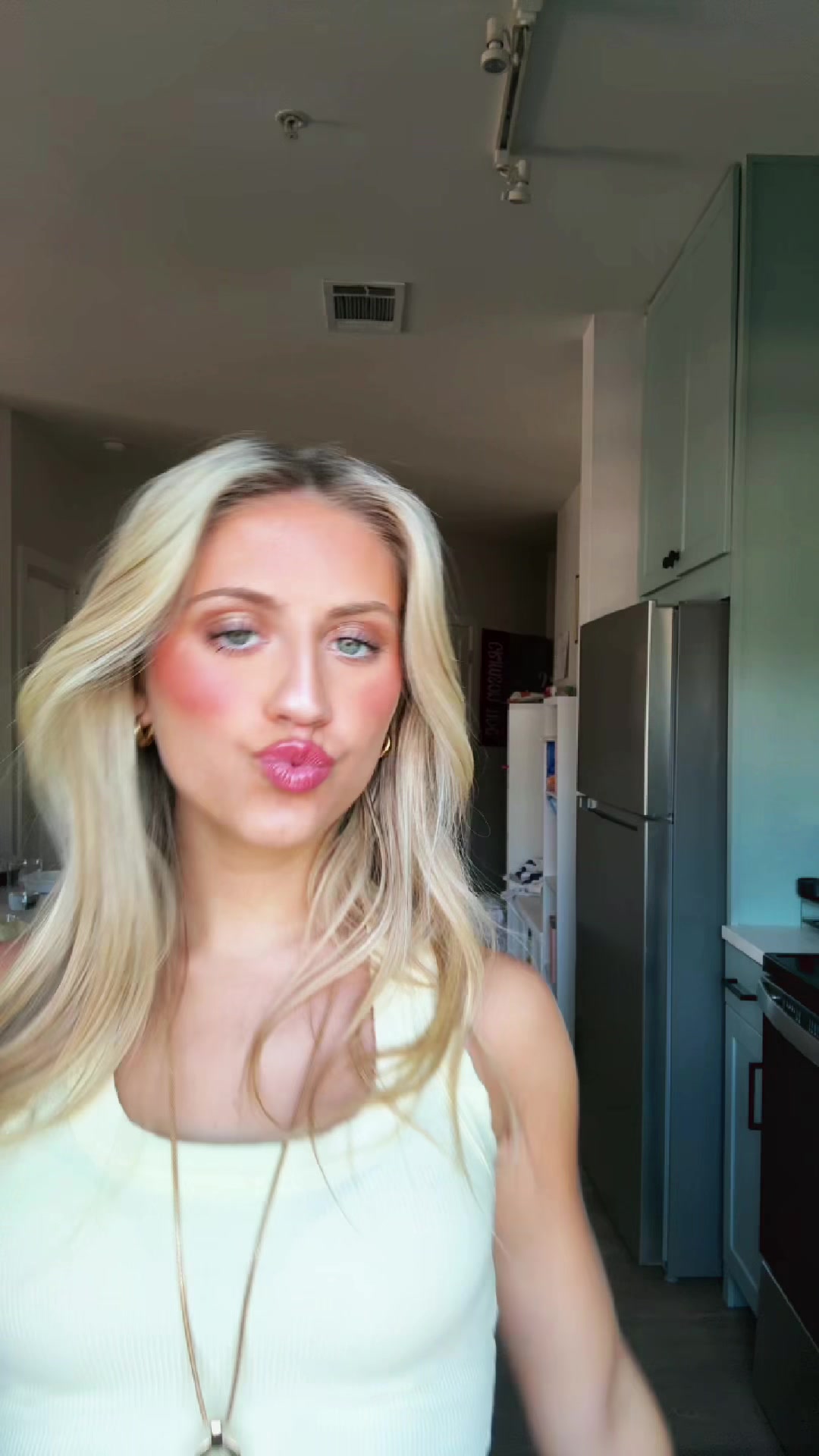 @alicorrado_