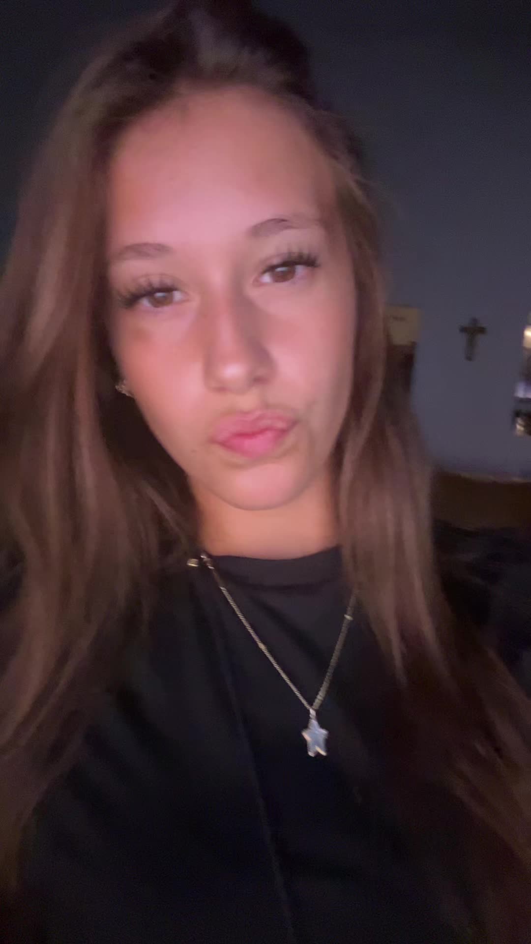@lily