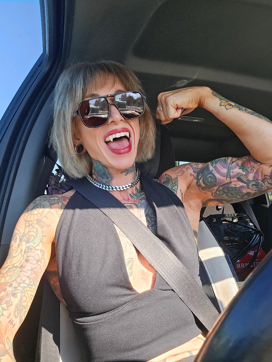 @Feral_Grit
