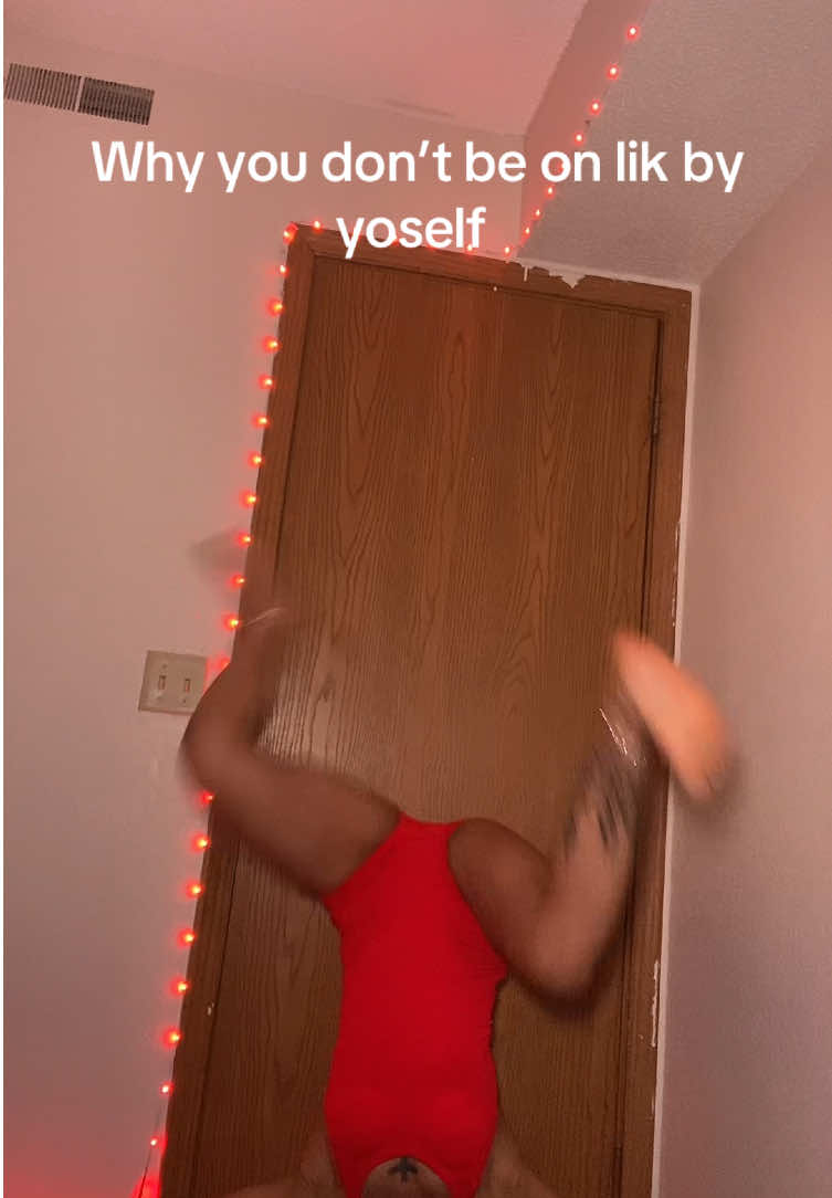 @Whoshewannnabe
