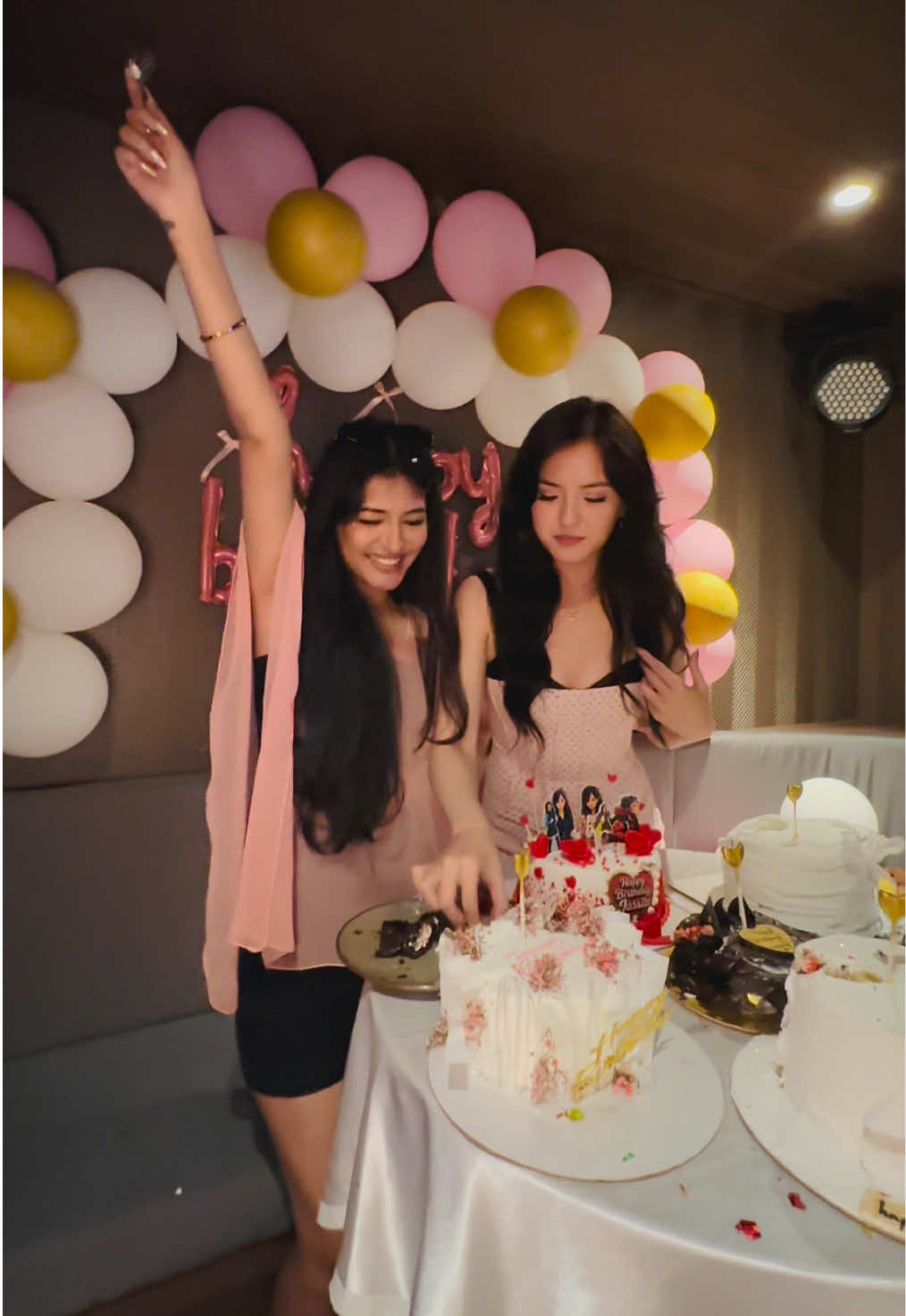 @Shhwetakju