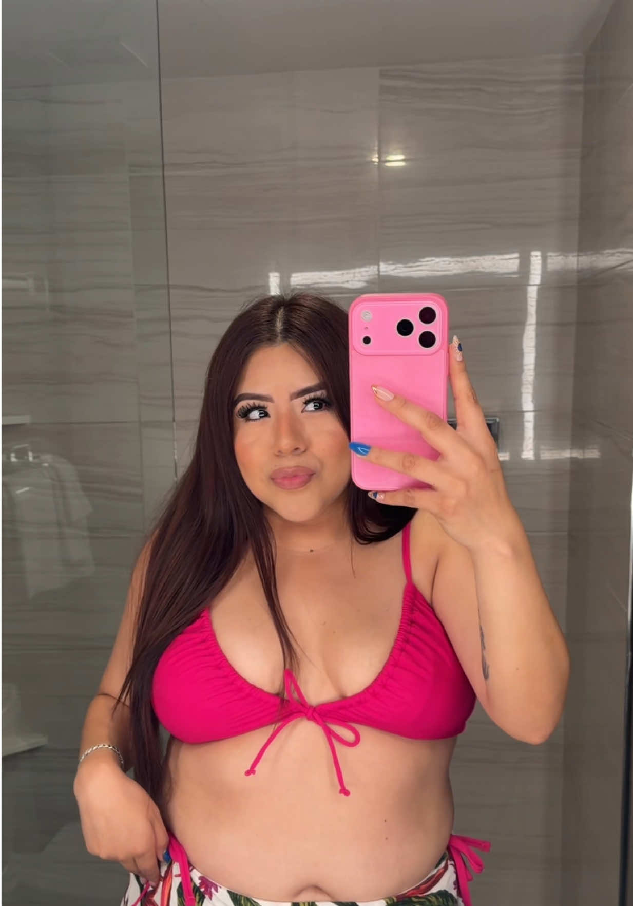 @Laura Sarahí