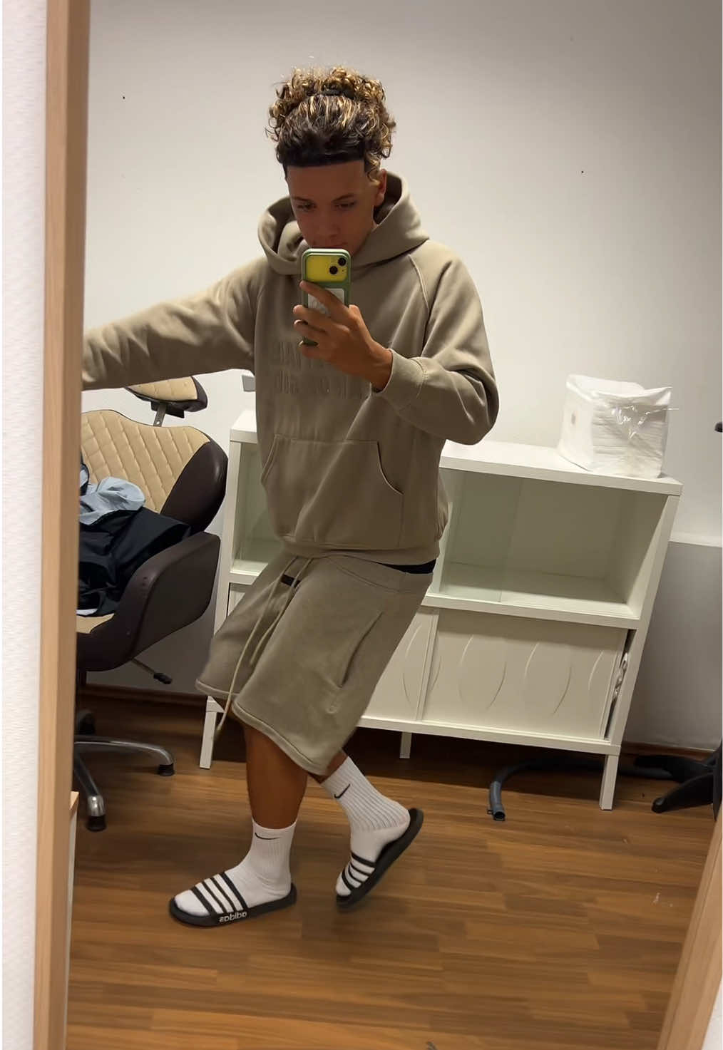@Icy.younes