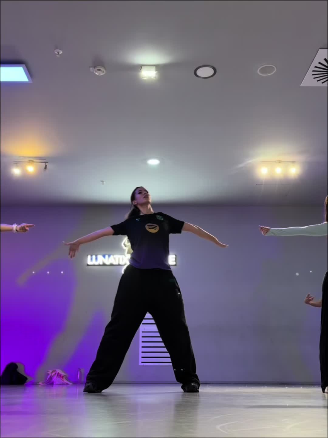 @匚ㄖ匚ㄖ
