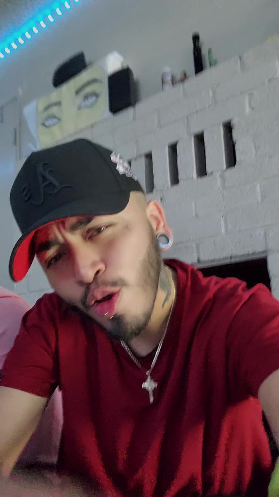 @🖤🤍Carlithos🤍🖤