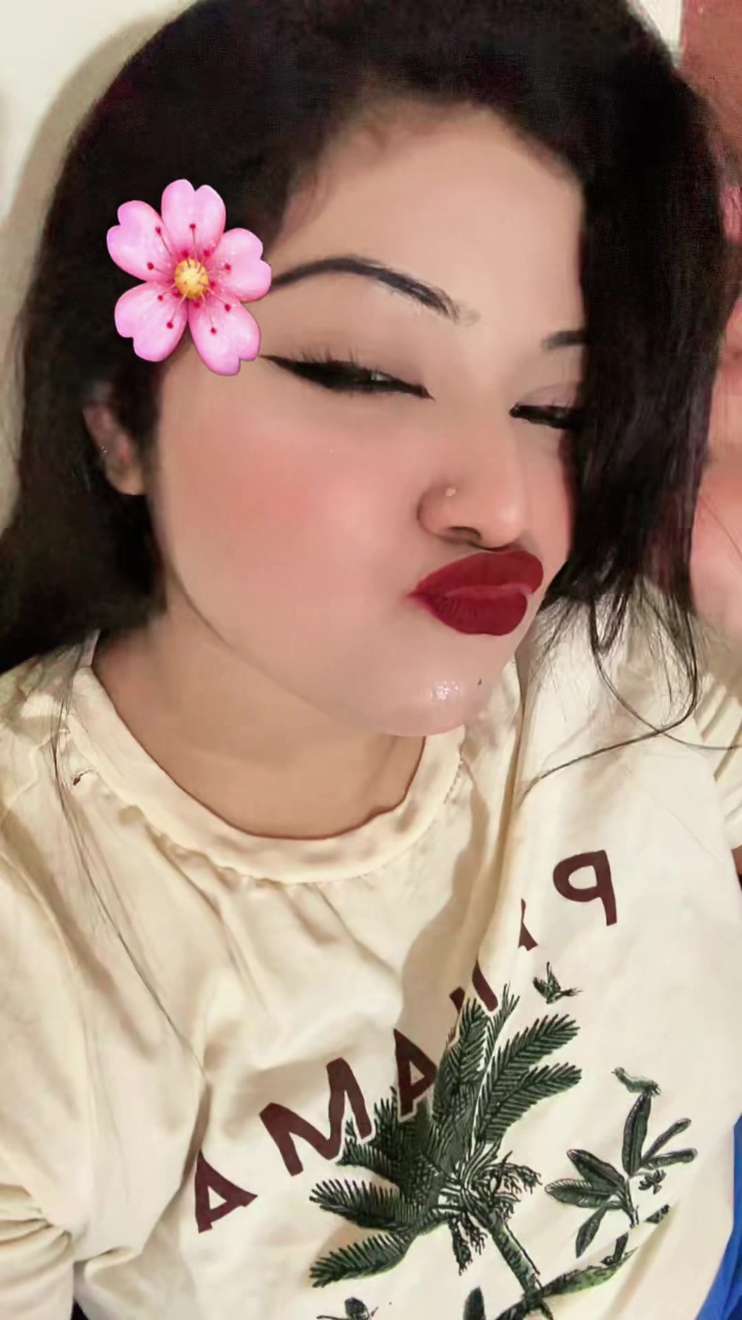 @🧚&zwj;♂️PORI MONI🧚&zwj;♂️