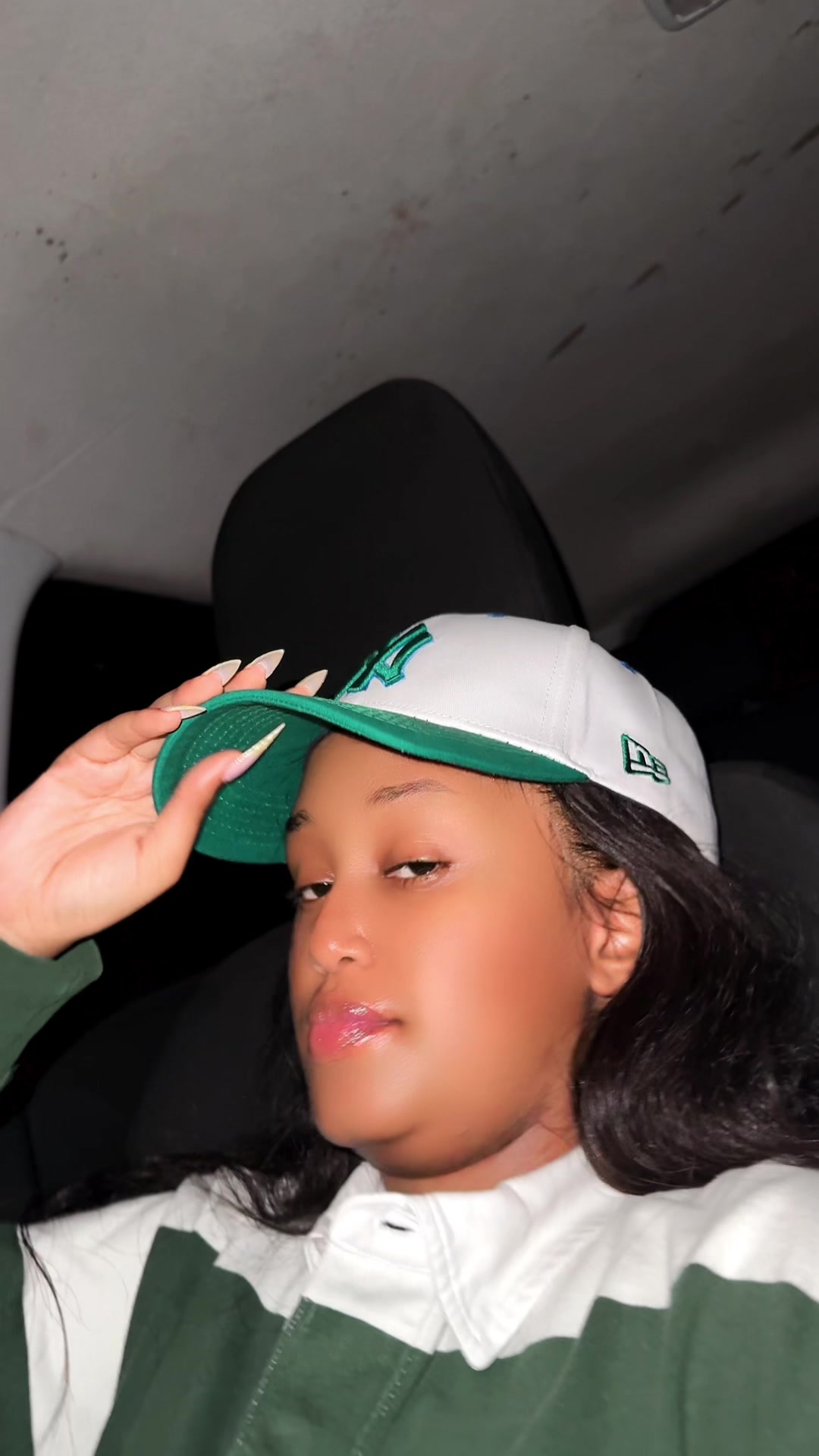 @🇷🇼moniafleur1🇧🇮