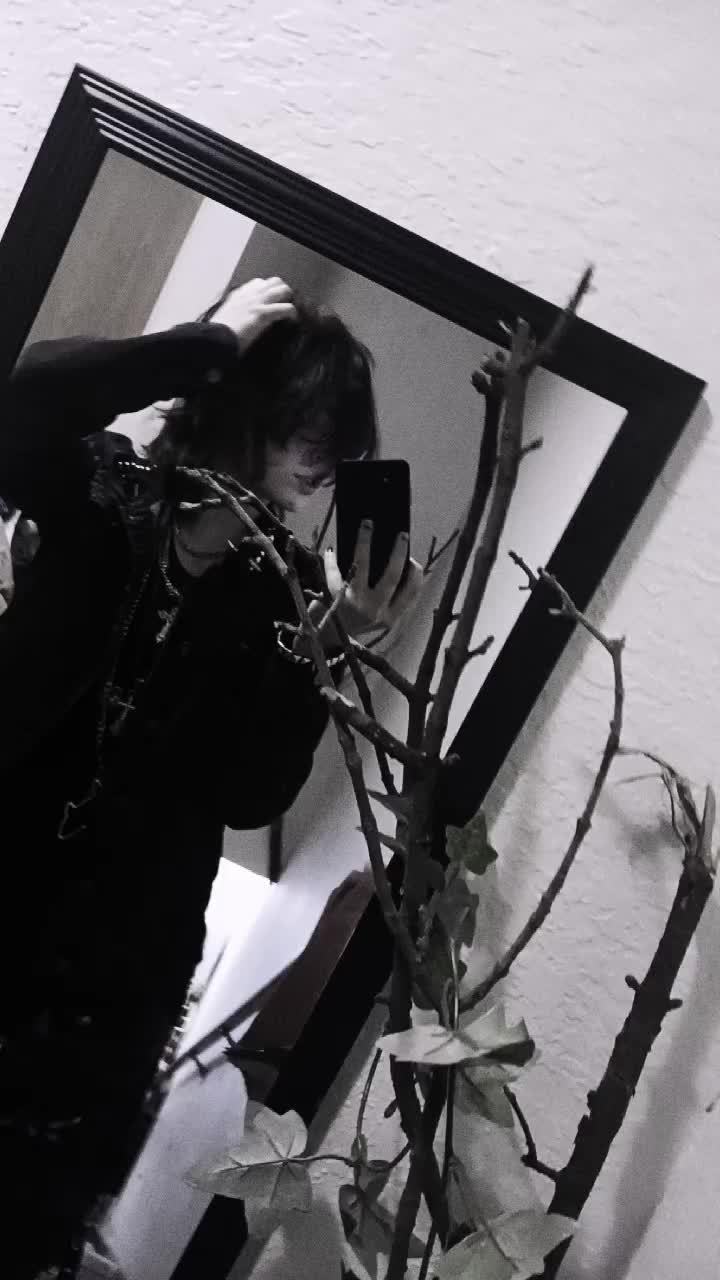 @UrFavGhoul