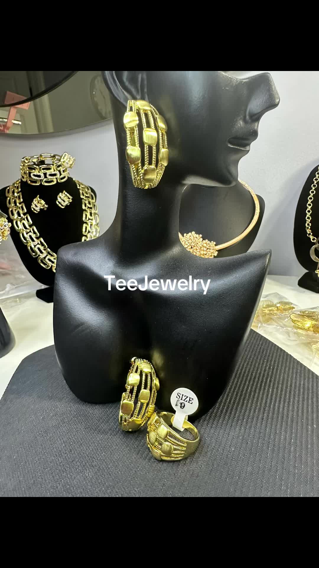@TeeJewelry