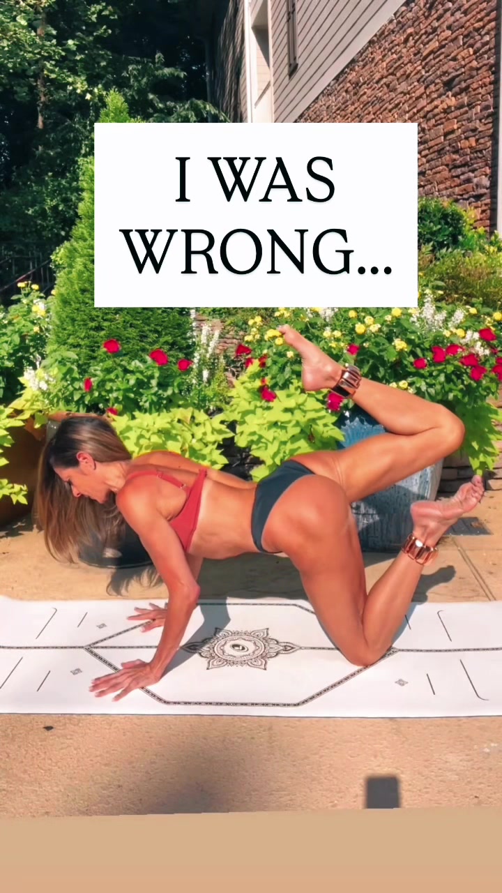 @Lydia Magnoli | Home Workouts